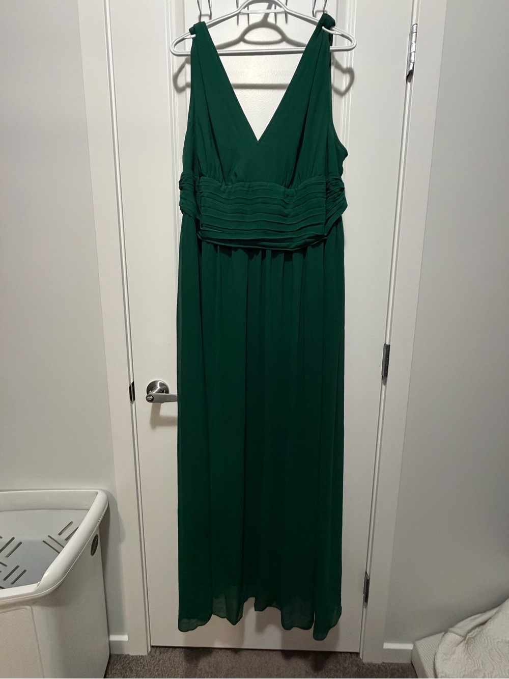 Ever Pretty Emerald Green V-Neck Chiffon Maxi Dress